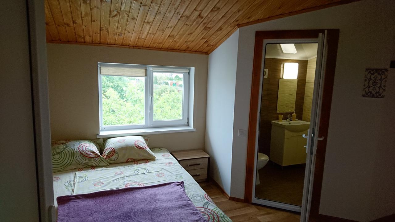 Guest House Dacha 카롤리노 부하즈 외부 사진