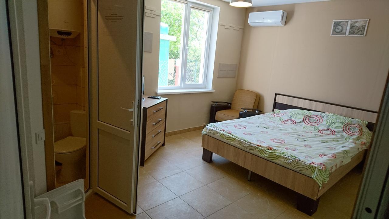 Guest House Dacha 카롤리노 부하즈 외부 사진