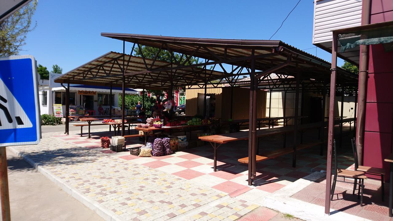 Guest House Dacha 카롤리노 부하즈 외부 사진