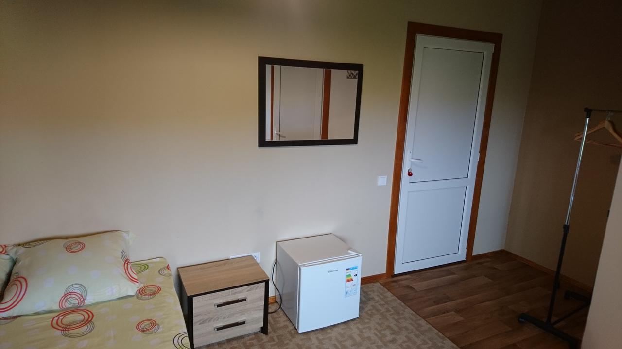 Guest House Dacha 카롤리노 부하즈 외부 사진