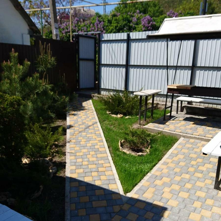 Guest House Dacha 카롤리노 부하즈 외부 사진
