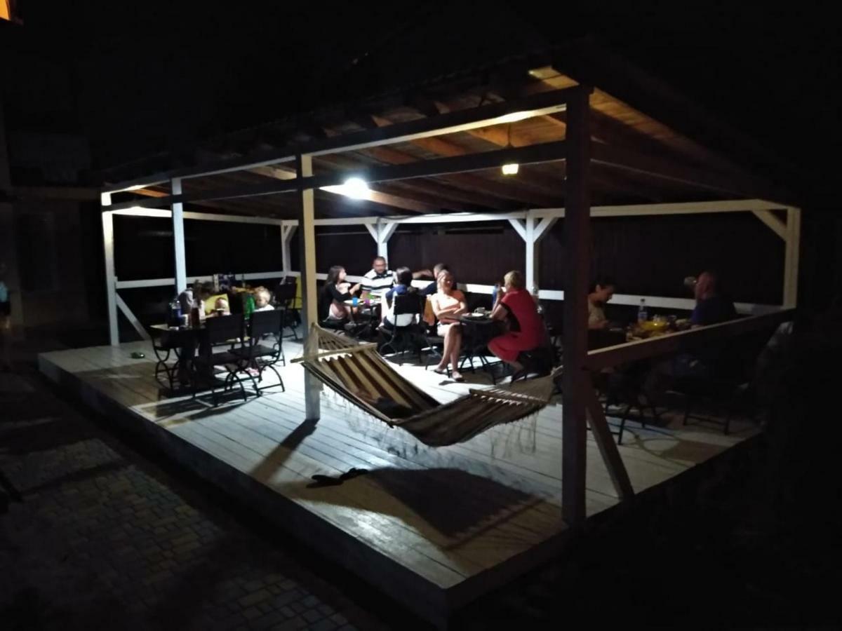 Guest House Dacha 카롤리노 부하즈 외부 사진